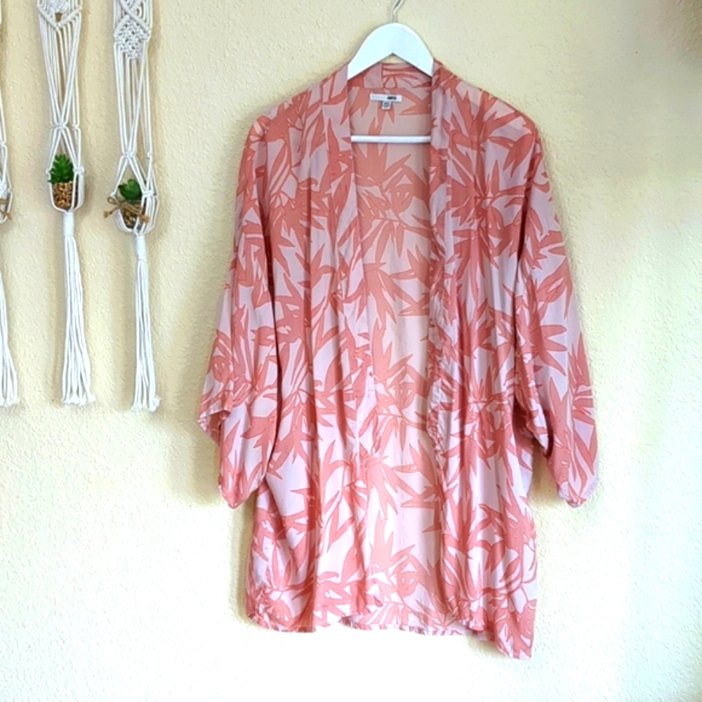 Amuse Society Peach Tropical Leaf Print Pink Hawaiian Kimono Robe Top M/L
